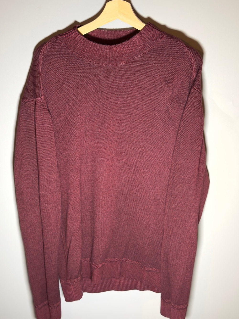 Men's Fradi Hi Neck Wool Crewneck Sweater in Burgundy Made in Italy